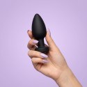 Vibrating butt plug