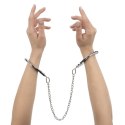 Bedroom Fantasies - Metal hancuff